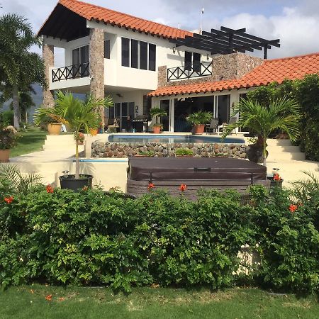 Hawk'S Nest Bed & Breakfast La Laguna de San Carlos Ngoại thất bức ảnh