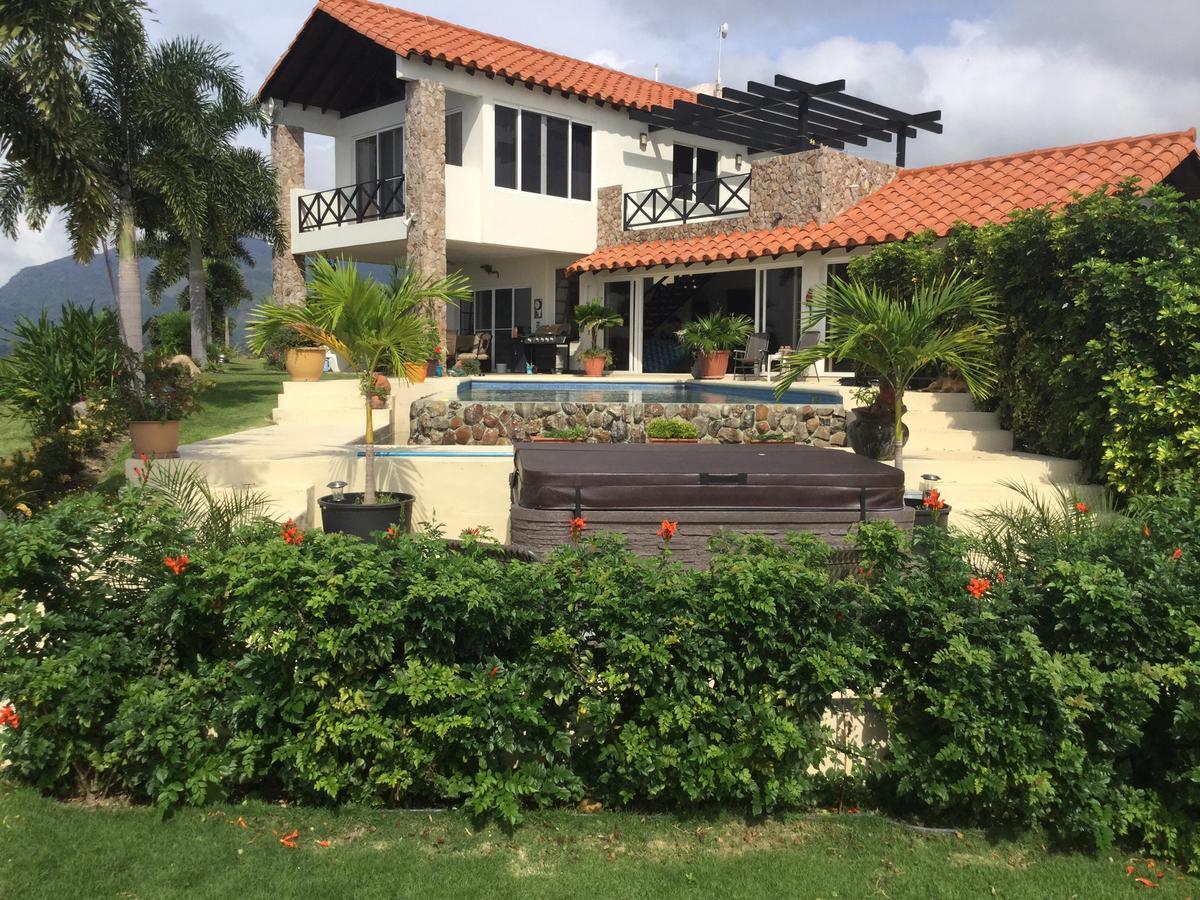 Hawk'S Nest Bed & Breakfast La Laguna de San Carlos Ngoại thất bức ảnh